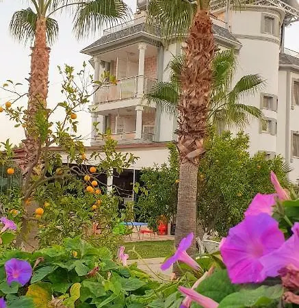 ホテル Garden ケメル